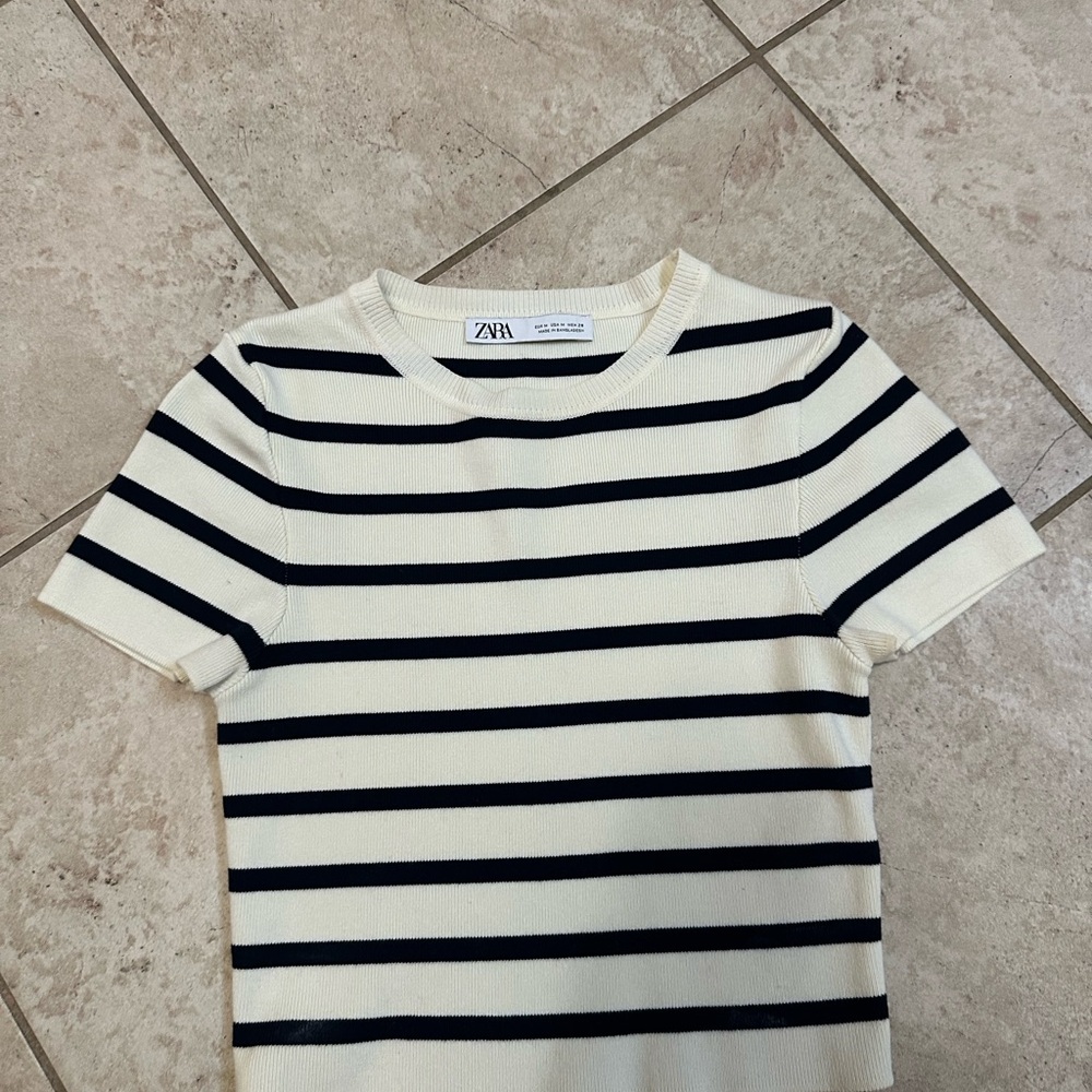 Zara Black and Cream Striped Tee